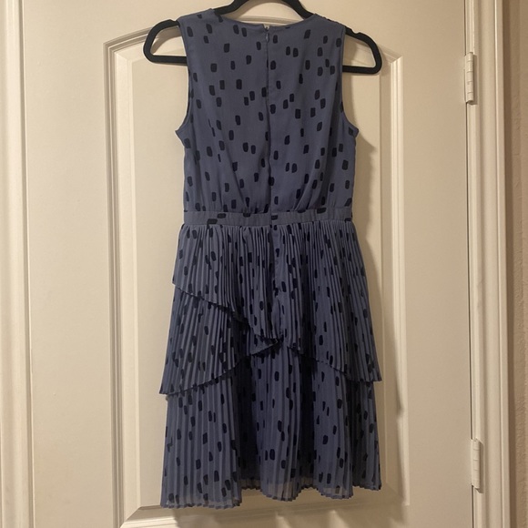 Banana Republic Women’s Sleeveless Dress Blue w/ Navy Dots Petite 0 - Picture 5 of 5